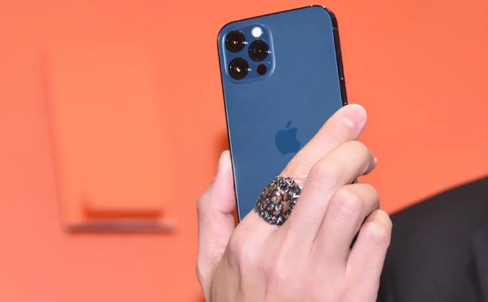 昌图苹果手机维修分享iPhone12系列重启方法教程 