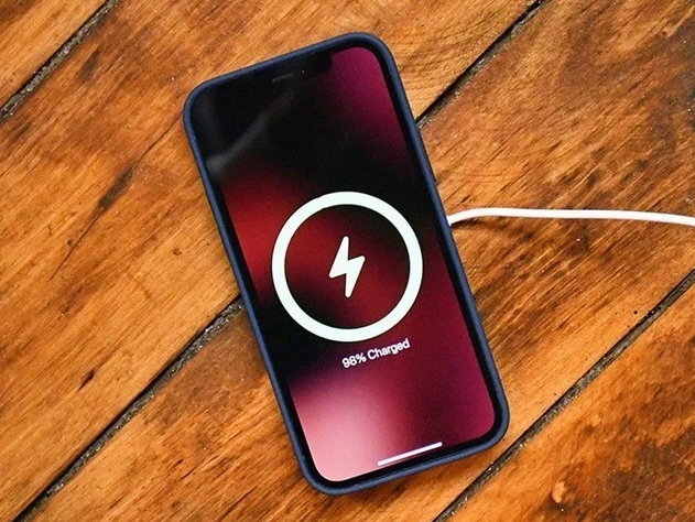 昌图苹果手机维修分享iPhone 12可以随便充电吗 